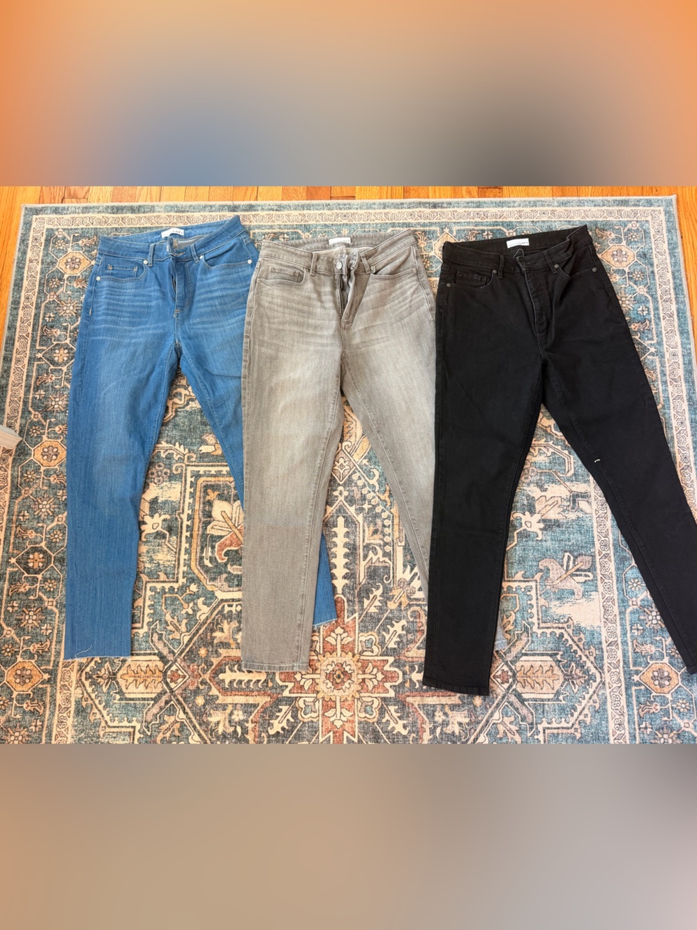 Loft curvy skinny raw hem jeans size 26/2 Lot of 3